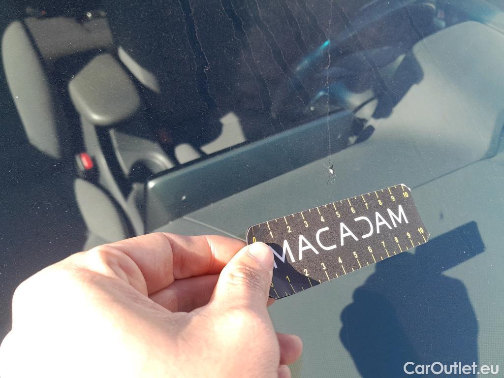  Hyundai   Ioniq HYUNDAI / 2019 / 5P / berlina con portón 1.6 GDI HEV Klass DT #29