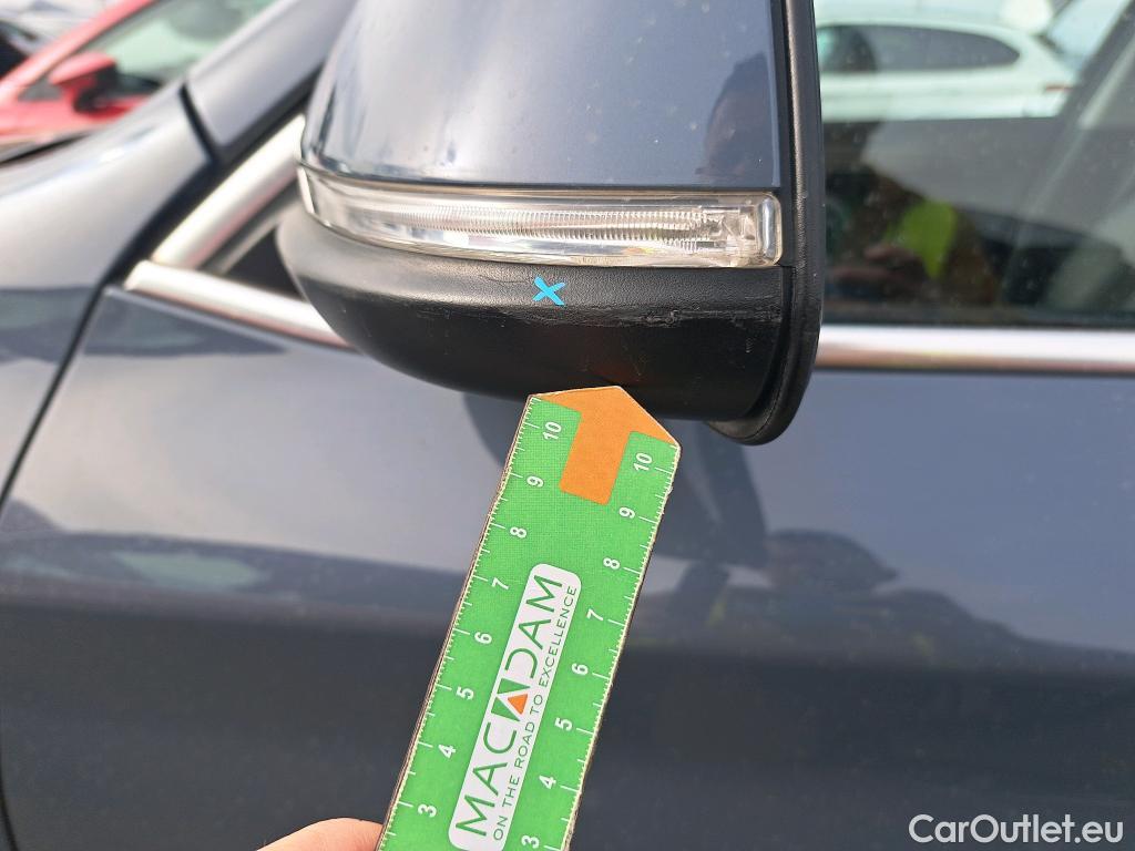  Bmw  X1 BMW  / 2019 / 5P / todoterreno xDrive20i Auto #23