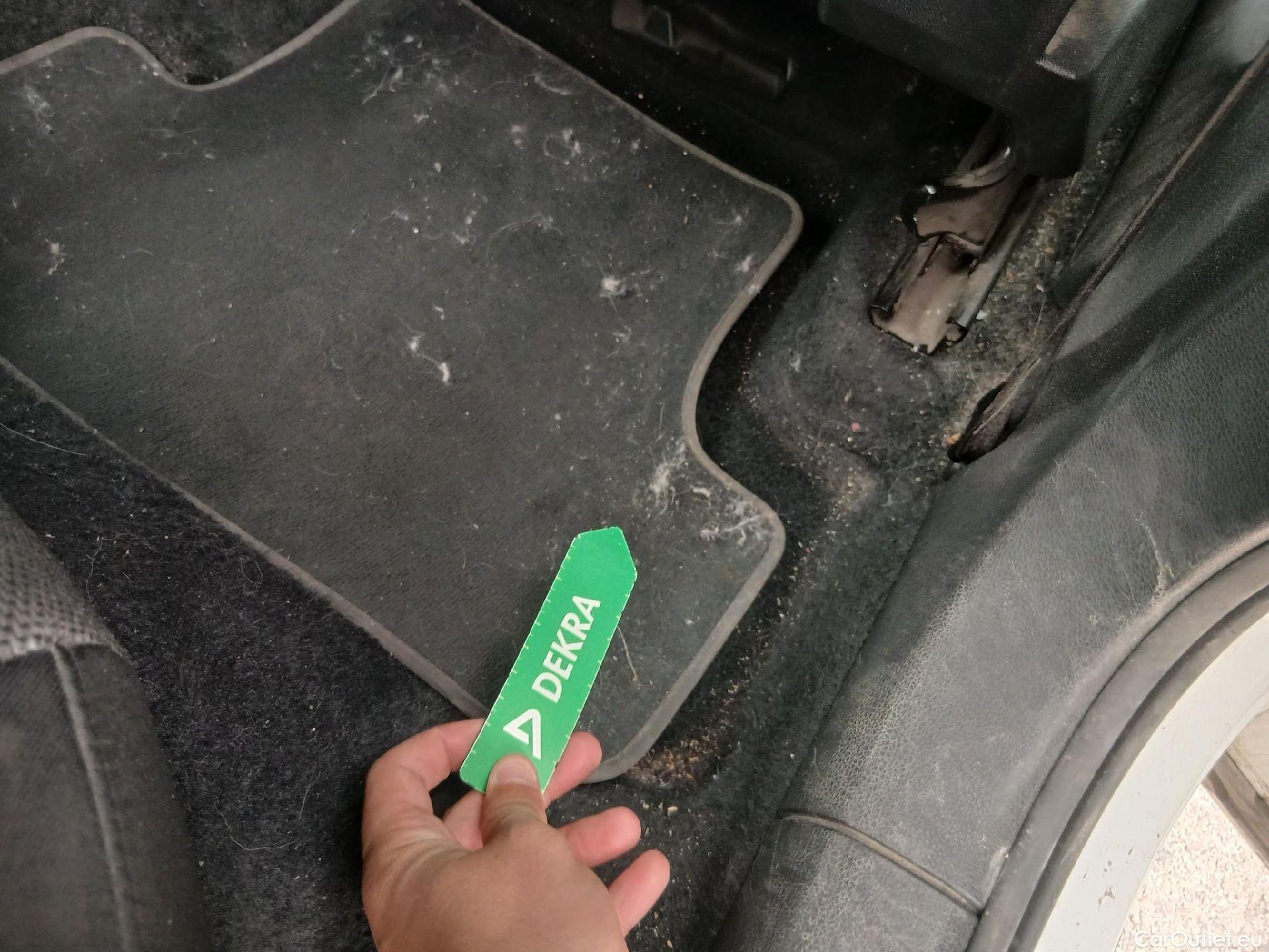  Audi  Q2 AUDI  / 2016 / 5P / todoterreno Sport 30 TDI 85kW (116CV) S tronic #24