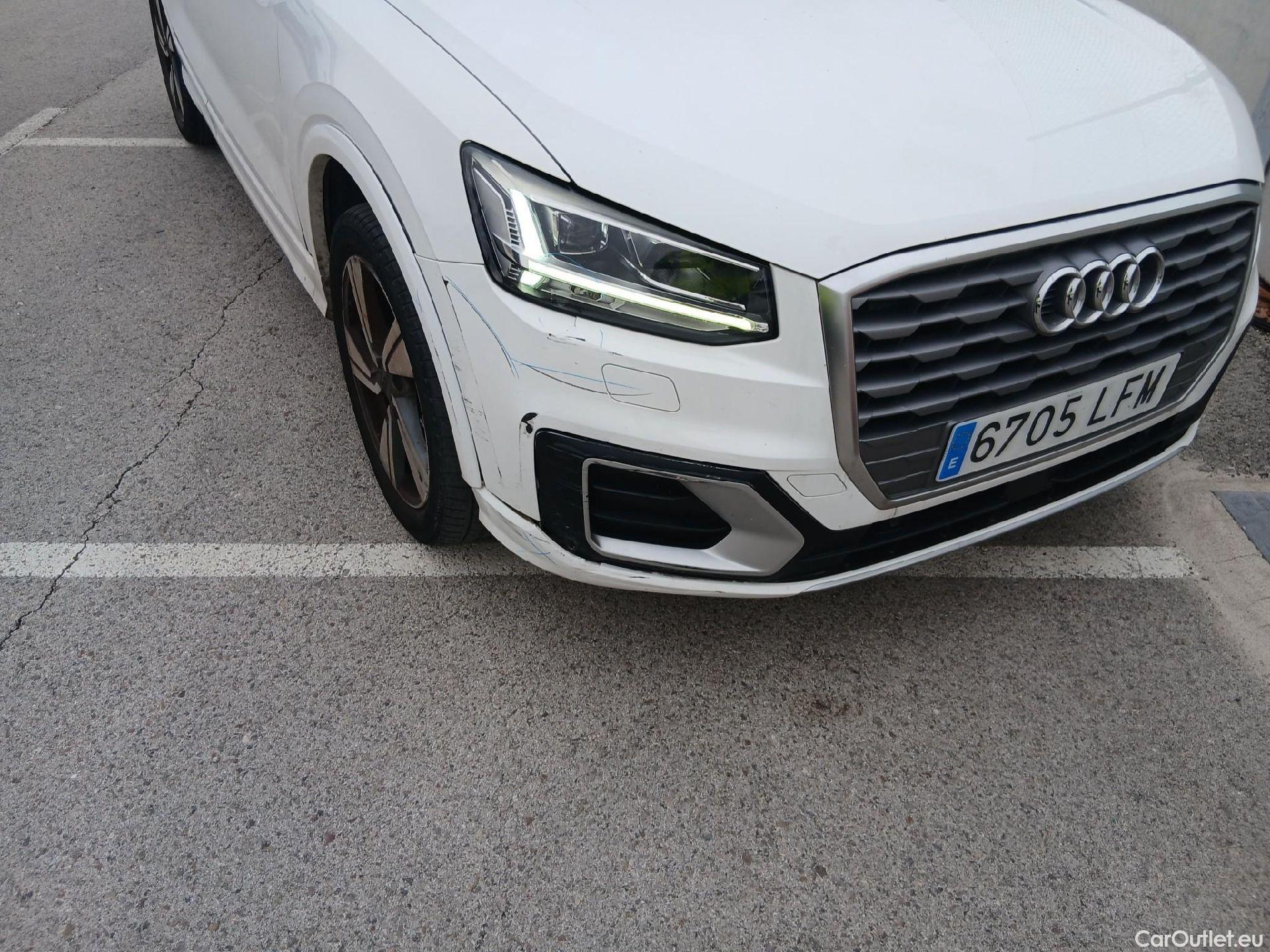  Audi  Q2 AUDI  / 2016 / 5P / todoterreno Sport 30 TDI 85kW (116CV) S tronic #11