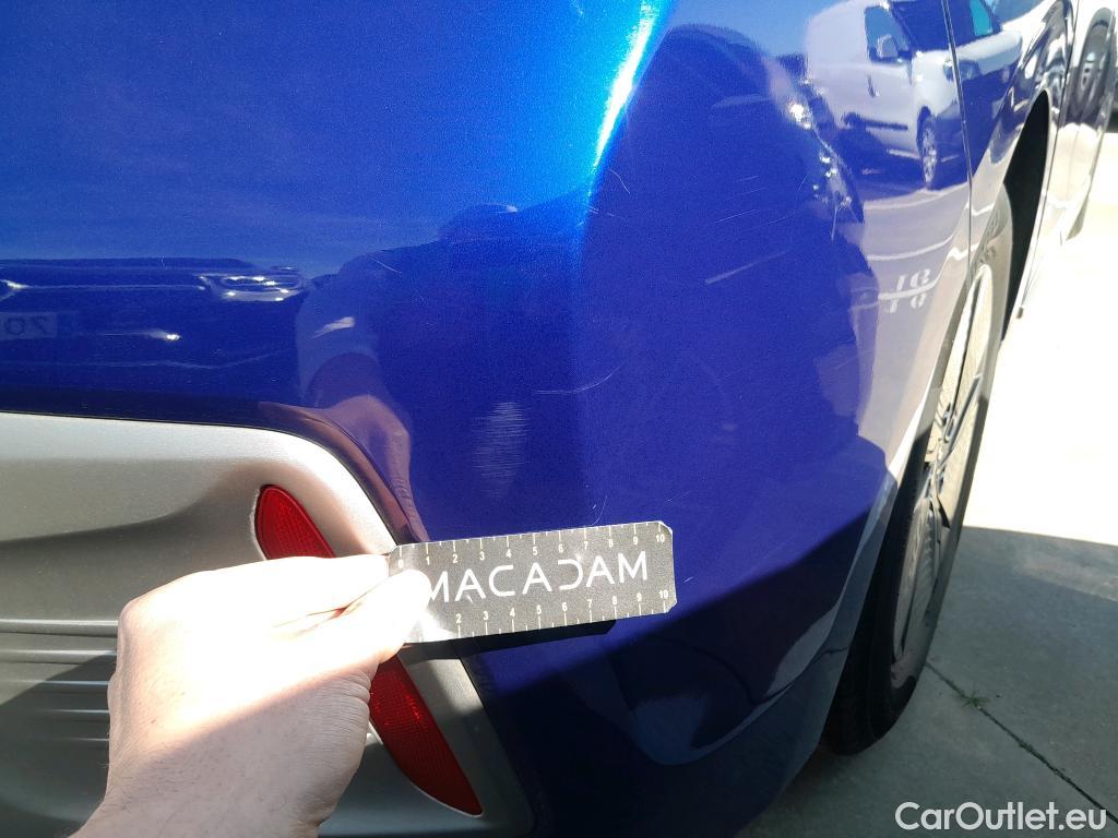  Hyundai   Ioniq HYUNDAI / 2019 / 5P / berlina con portón 1.6 GDI HEV Klass DT #6