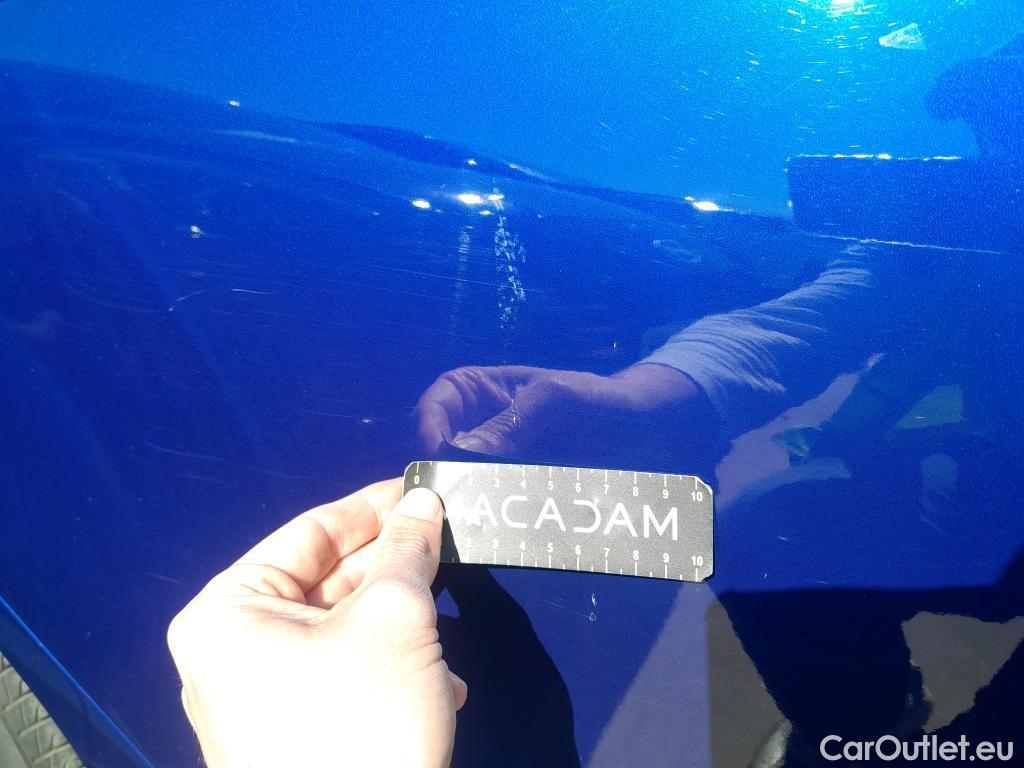  Hyundai   Ioniq HYUNDAI / 2019 / 5P / berlina con portón 1.6 GDI HEV Klass DT #24