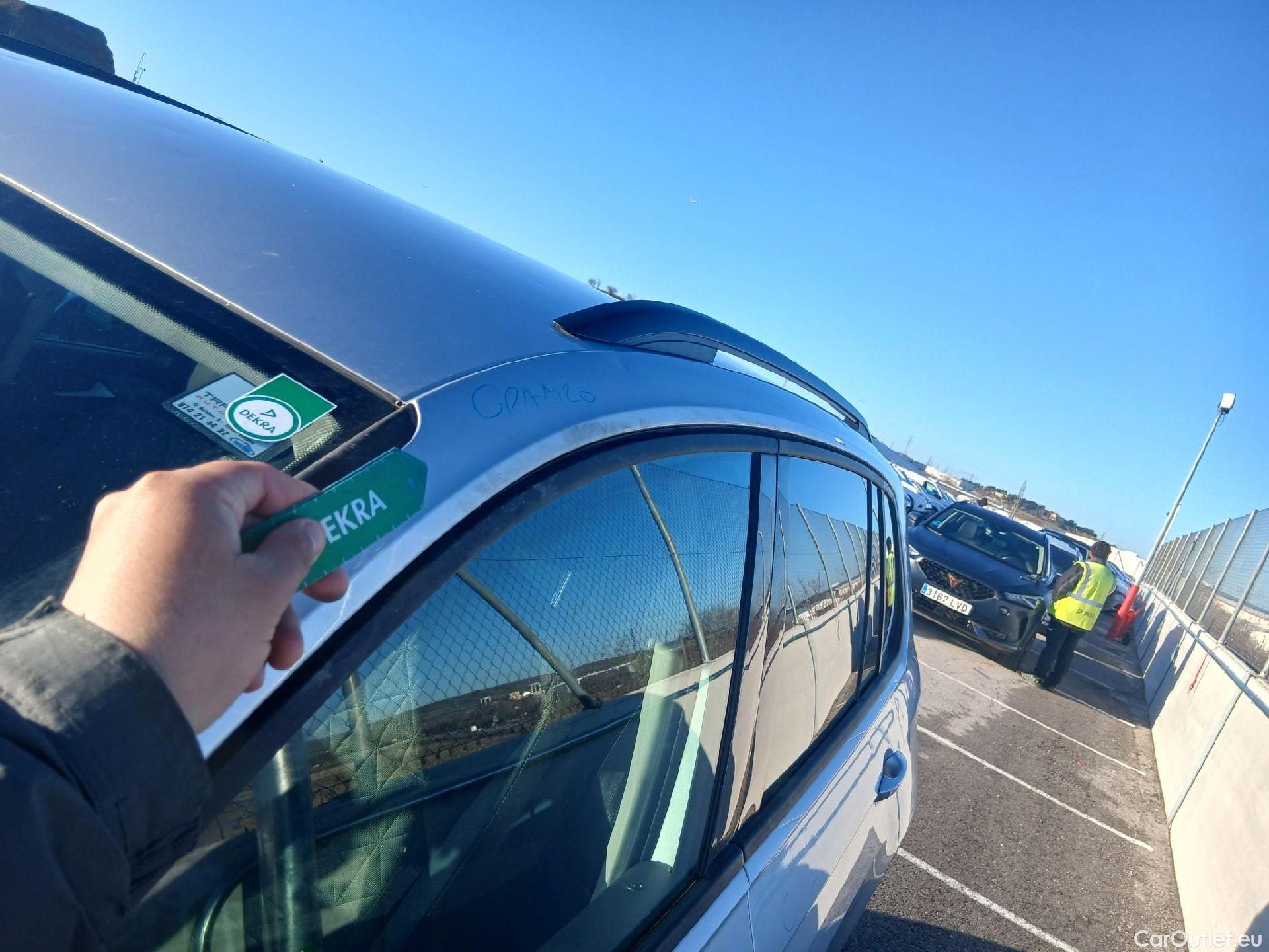  Volkswagen  Tiguan VOLKSWAGEN  / 2020 / 5P / todoterreno Life 1.4 TSI eHybrid 180kW (245CV) DSG #20