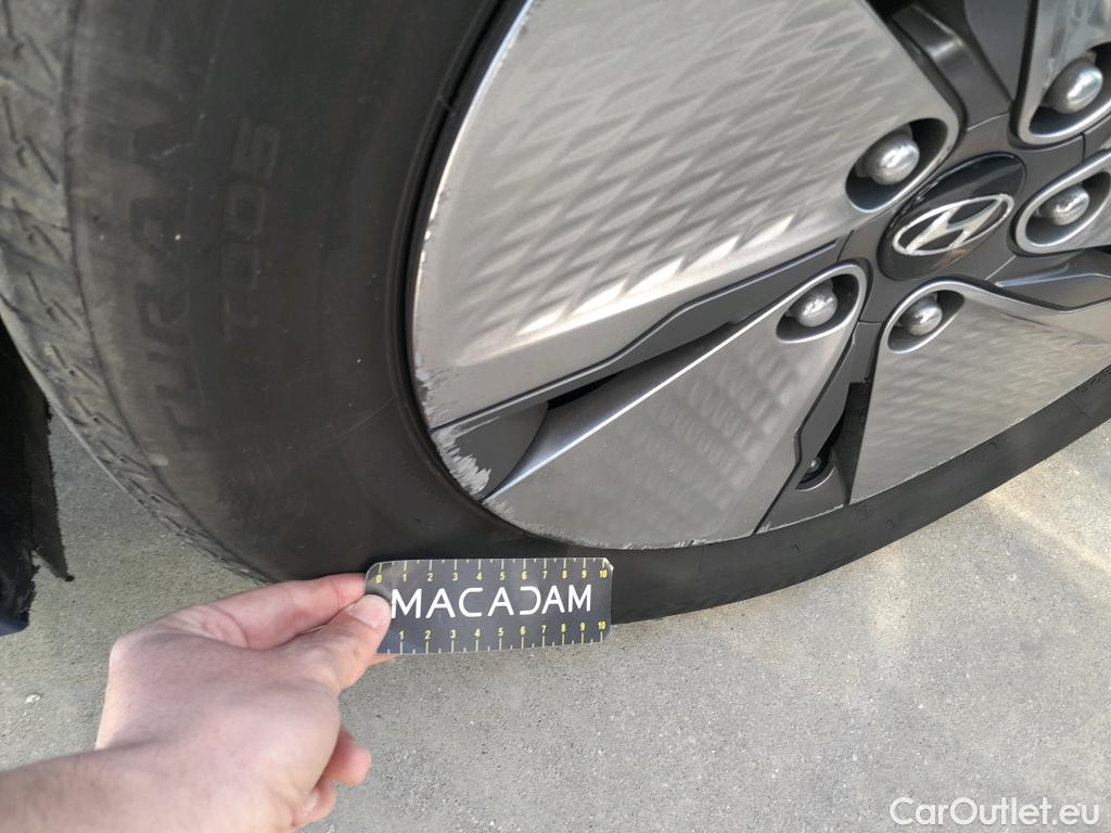  Hyundai   Ioniq HYUNDAI / 2019 / 5P / berlina con portón 1.6 GDI HEV Klass DT #42