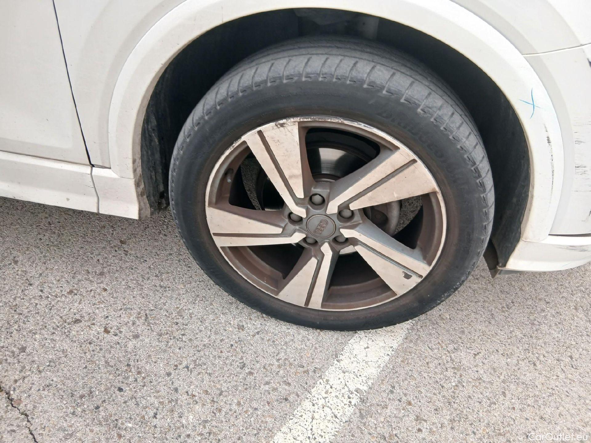  Audi  Q2 AUDI  / 2016 / 5P / todoterreno Sport 30 TDI 85kW (116CV) S tronic #28