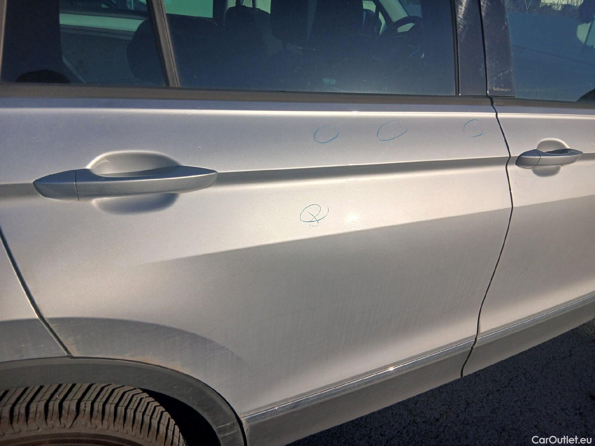  Volkswagen  Tiguan VOLKSWAGEN  / 2020 / 5P / todoterreno Life 1.4 TSI eHybrid 180kW (245CV) DSG #34