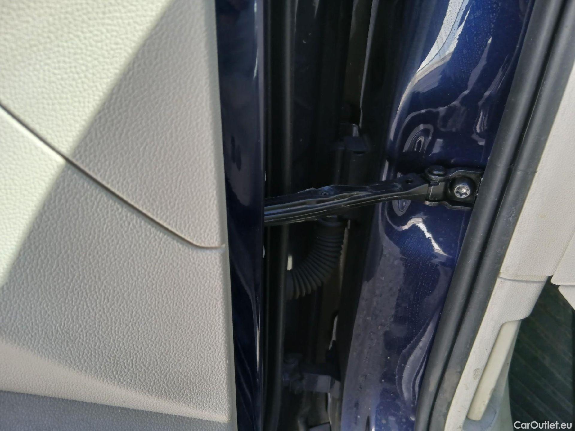  Volkswagen  Passat VOLKSWAGEN  / 2014 / 4P / sedán Sport 2.0 TDI 140kW (190CV) DSG #19