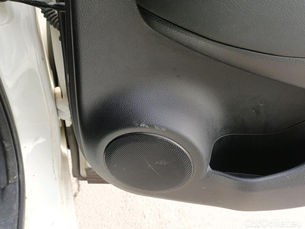  Nissan  Qashqai NISSAN  / 2017 / 5P / todoterreno dCi 150CV (110kW) N-CONNECTA (AC) #13