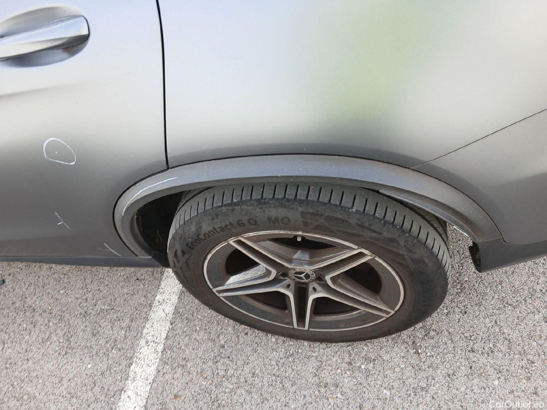  Mercedes  G-Klasee MERCEDES-BENZ GLC Coupé / 2019 / 5P / coupé GLC 220 d 4MATIC #29