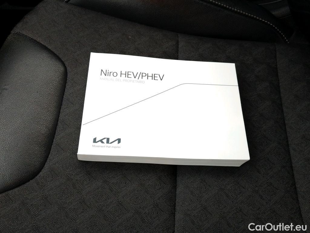  KIA  Niro KIA  / 2019 / 5P / crossover 1.6 GDi HEV 104kW (141CV) Drive #2