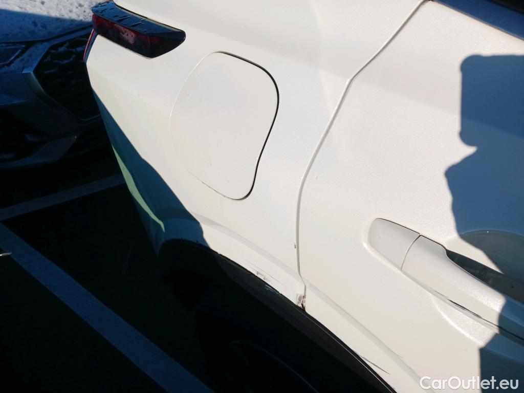  Nissan  Qashqai NISSAN  / 2021 / 5P / todoterreno DIG-T 116kW (158CV) mHEV Xtronic Acenta (AC2) #3