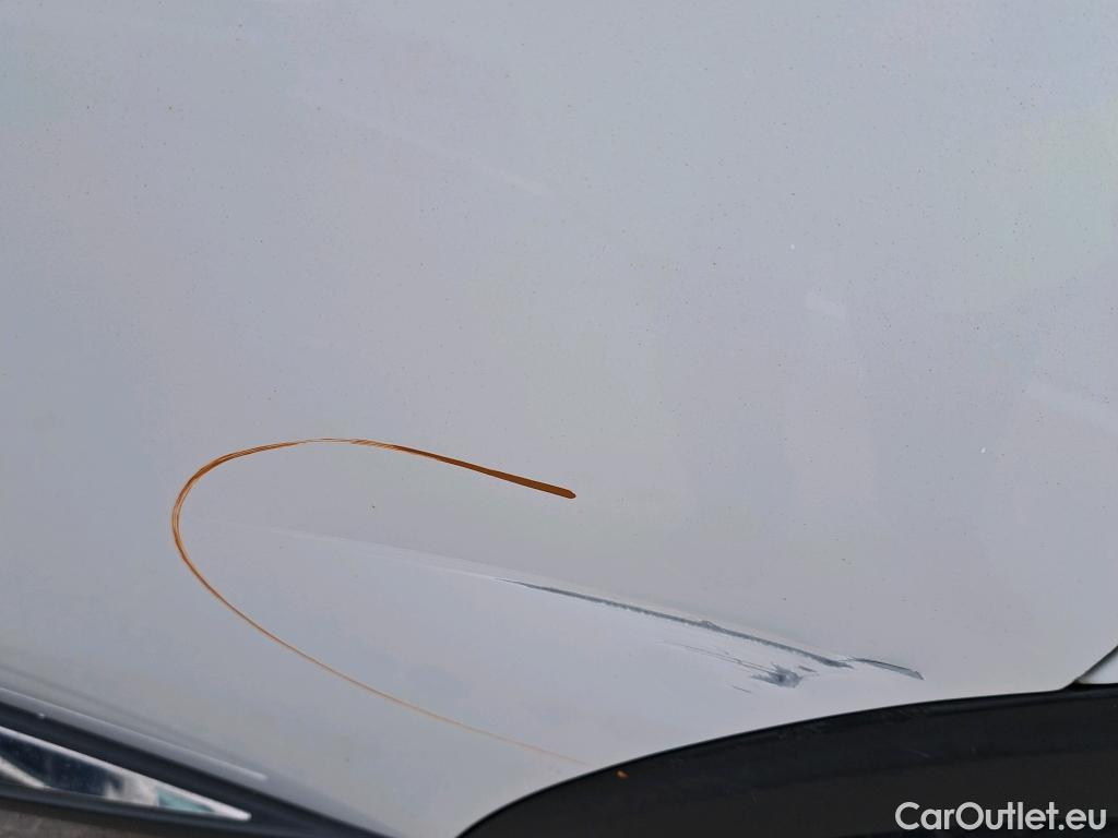  Peugeot  5008 PEUGEOT  / 2020 / 5P / todoterreno 1.5 BlueHDi 96kW S&S Allure Pack EAT8 #14