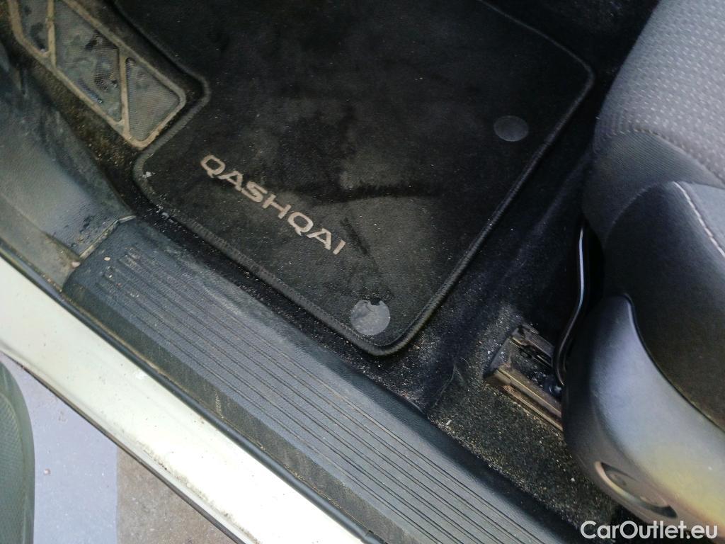  Nissan  Qashqai NISSAN  / 2021 / 5P / todoterreno DIG-T 116kW (158CV) mHEV Xtronic Acenta (AC2) #14