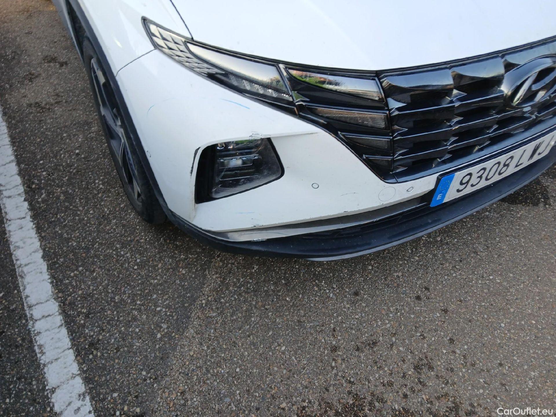  Hyundai  Tucson HYUNDAI  / 2020 / 5P / todoterreno 1.6 TGDI PHEV 195kW Style Auto 4x4 #15