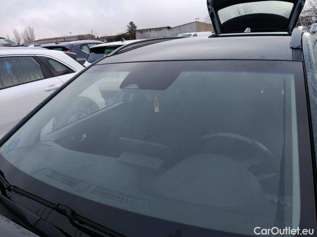  Hyundai  Konna HYUNDAI Kona / 2020 / 5P / todoterreno 1.6 GDI HEV Maxx DCT #1