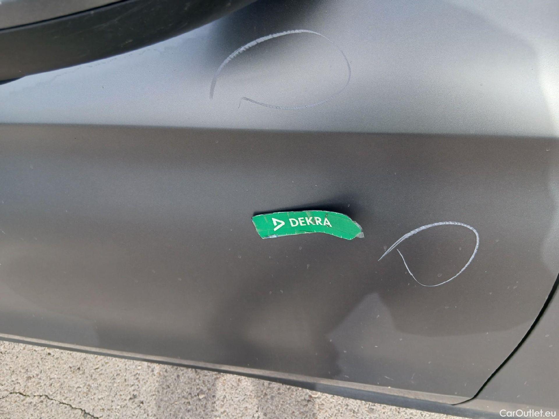  Mercedes  G-Klasee MERCEDES-BENZ GLC Coupé / 2019 / 5P / coupé GLC 220 d 4MATIC #51