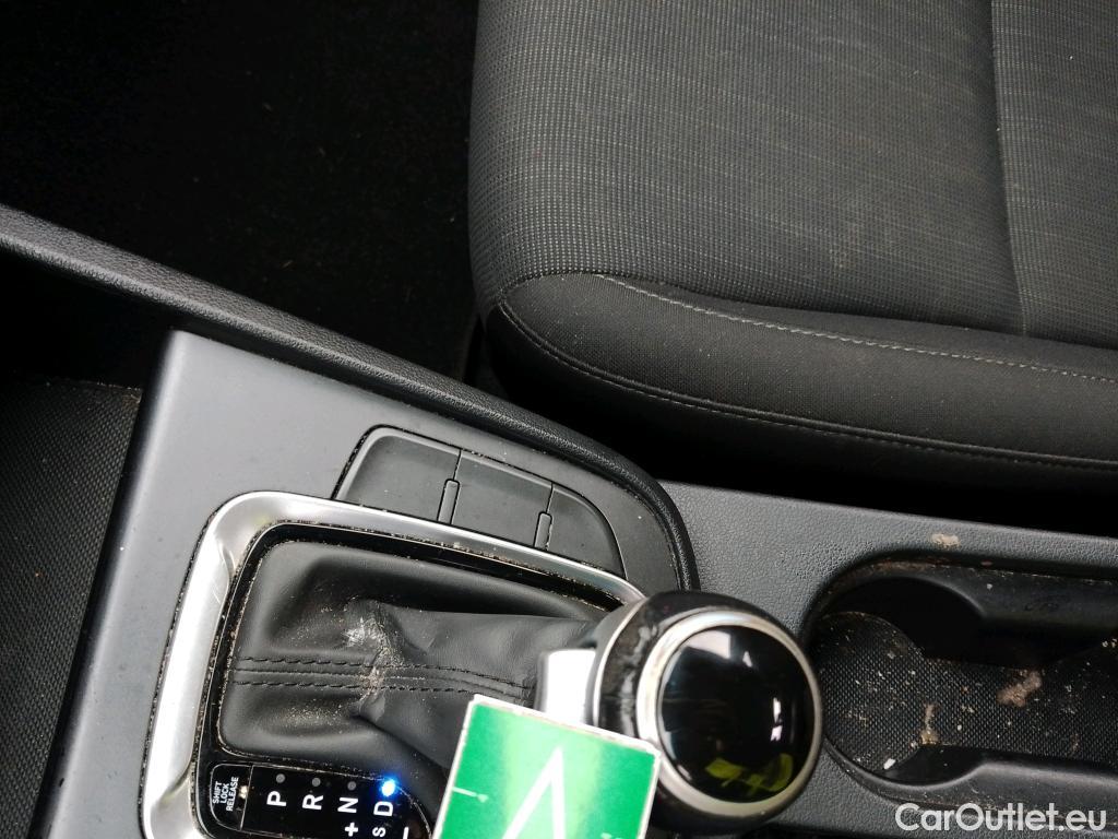  Hyundai  Konna HYUNDAI Kona / 2020 / 5P / todoterreno 1.6 GDI HEV Maxx DCT #6