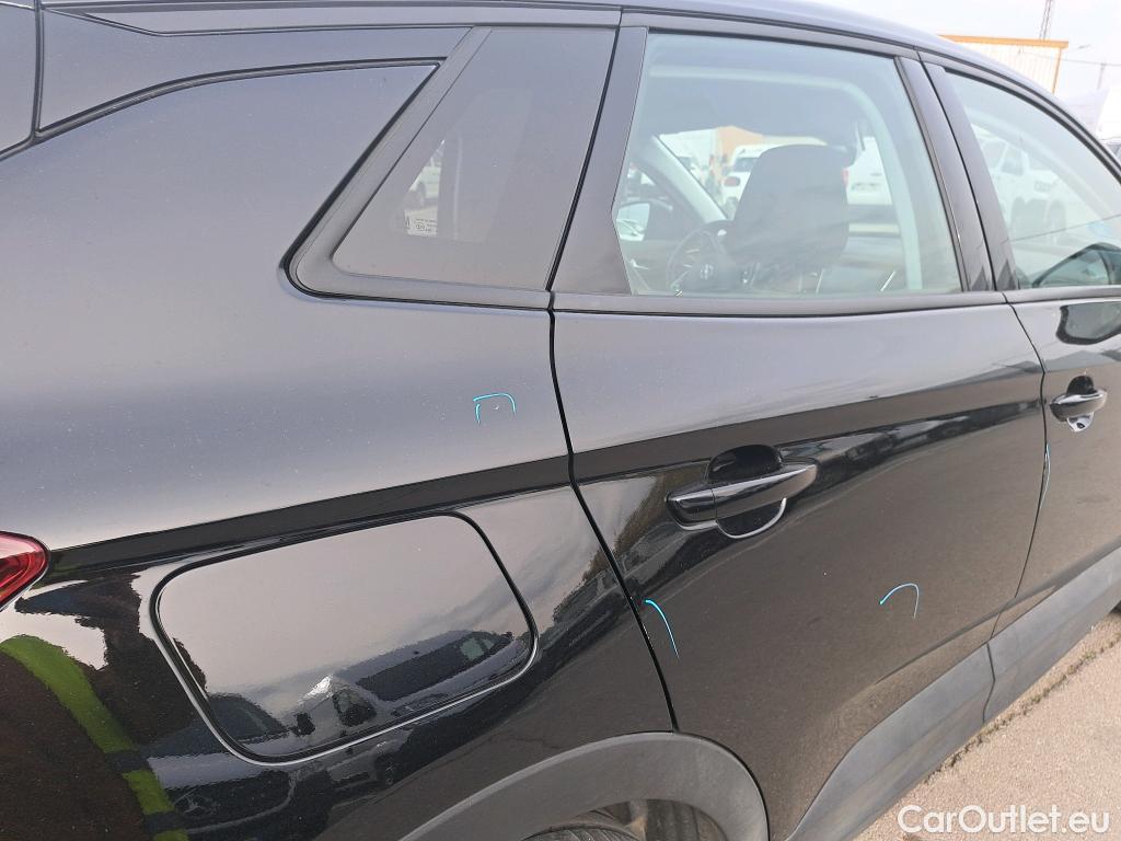  Opel   Grandland X OPEL PHEV / 2017 / 5P / todoterreno 1.6 Turbo Edition Auto 4x2 #14