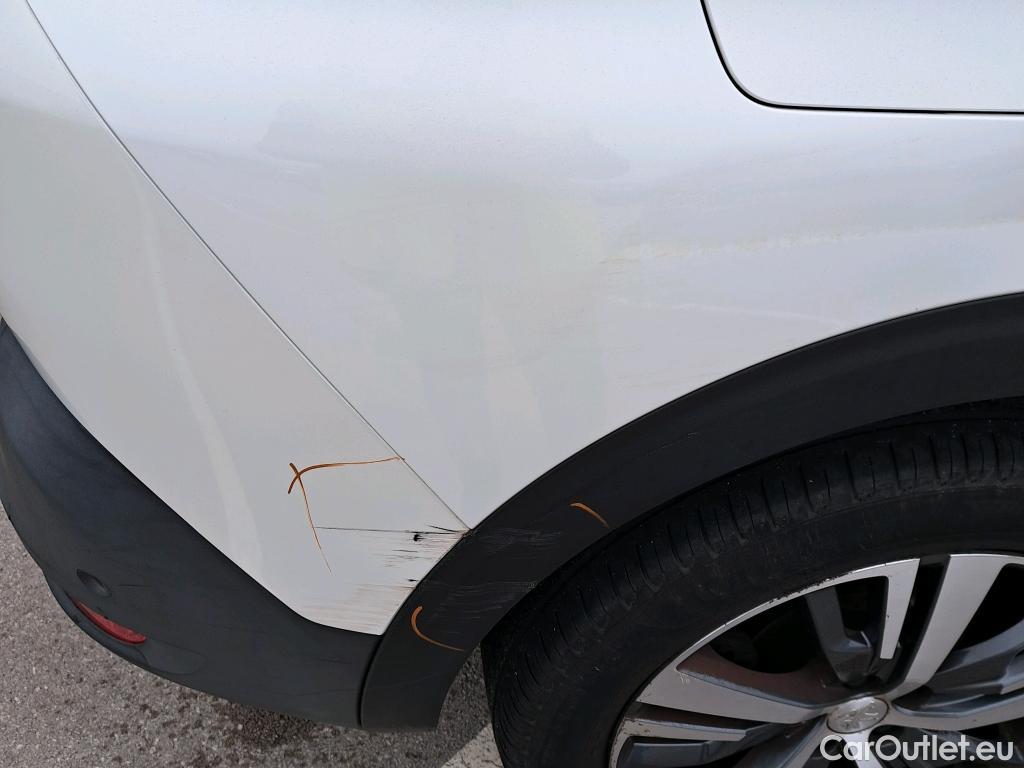  Peugeot  5008 PEUGEOT  / 2020 / 5P / todoterreno 1.5 BlueHDi 96kW S&S Allure Pack EAT8 #3