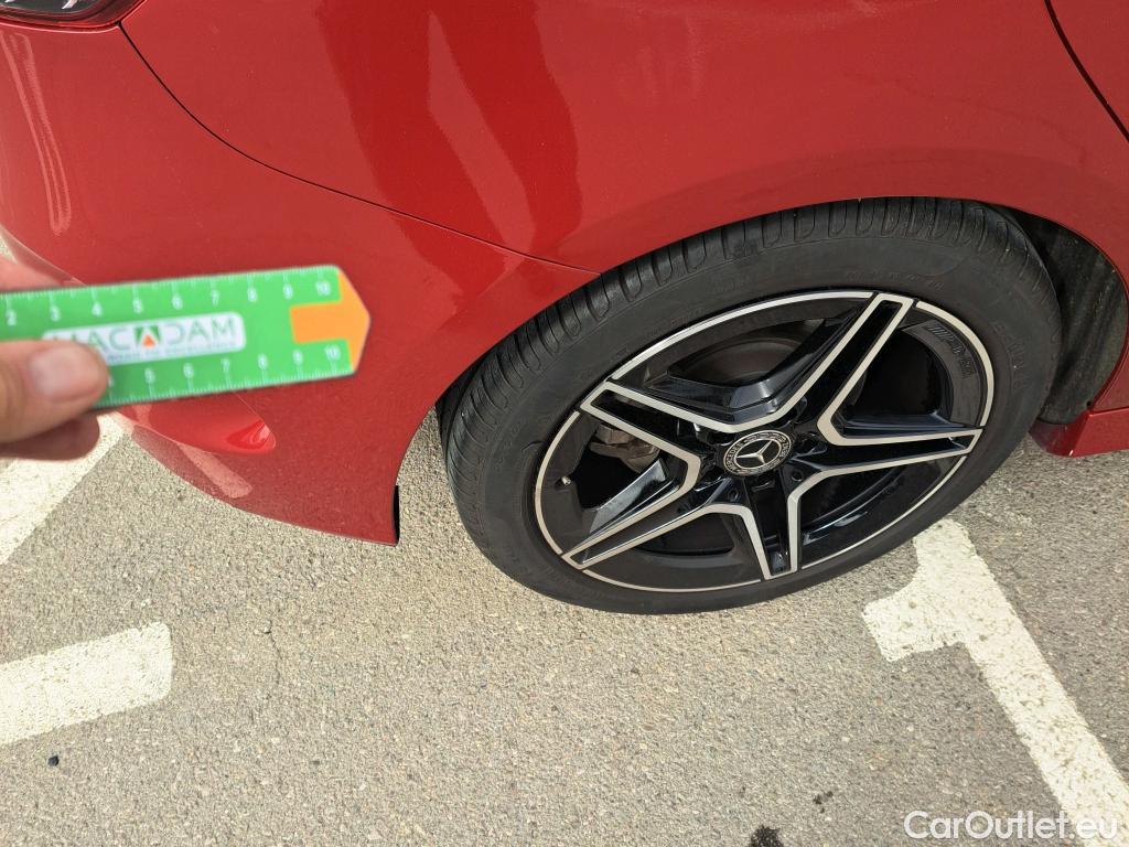  Mercedes  B-Klasse MERCEDES-BENZ Clase B / 2019 / 5P / monovolumen compacto B 200 #4