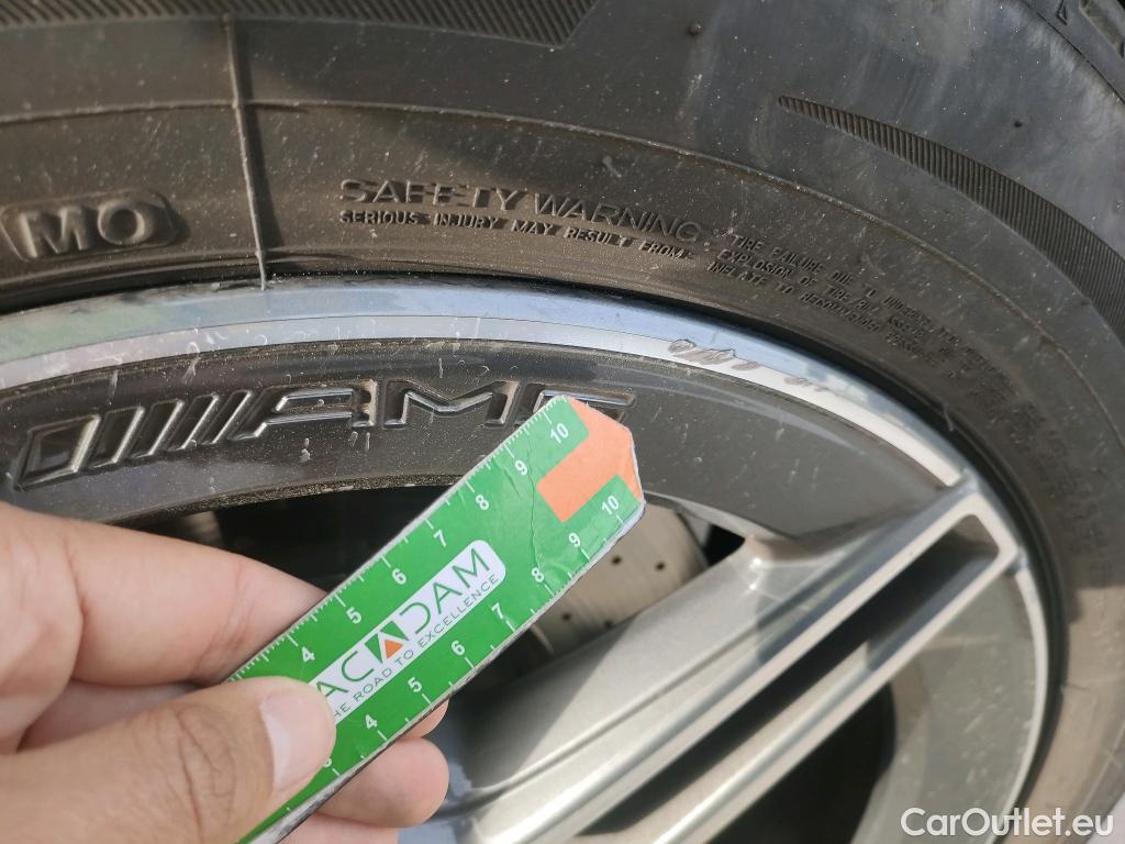  Mercedes  G-Klasee MERCEDES-BENZ GLC Coupé / 2019 / 5P / coupé GLC 200 4MATIC #4