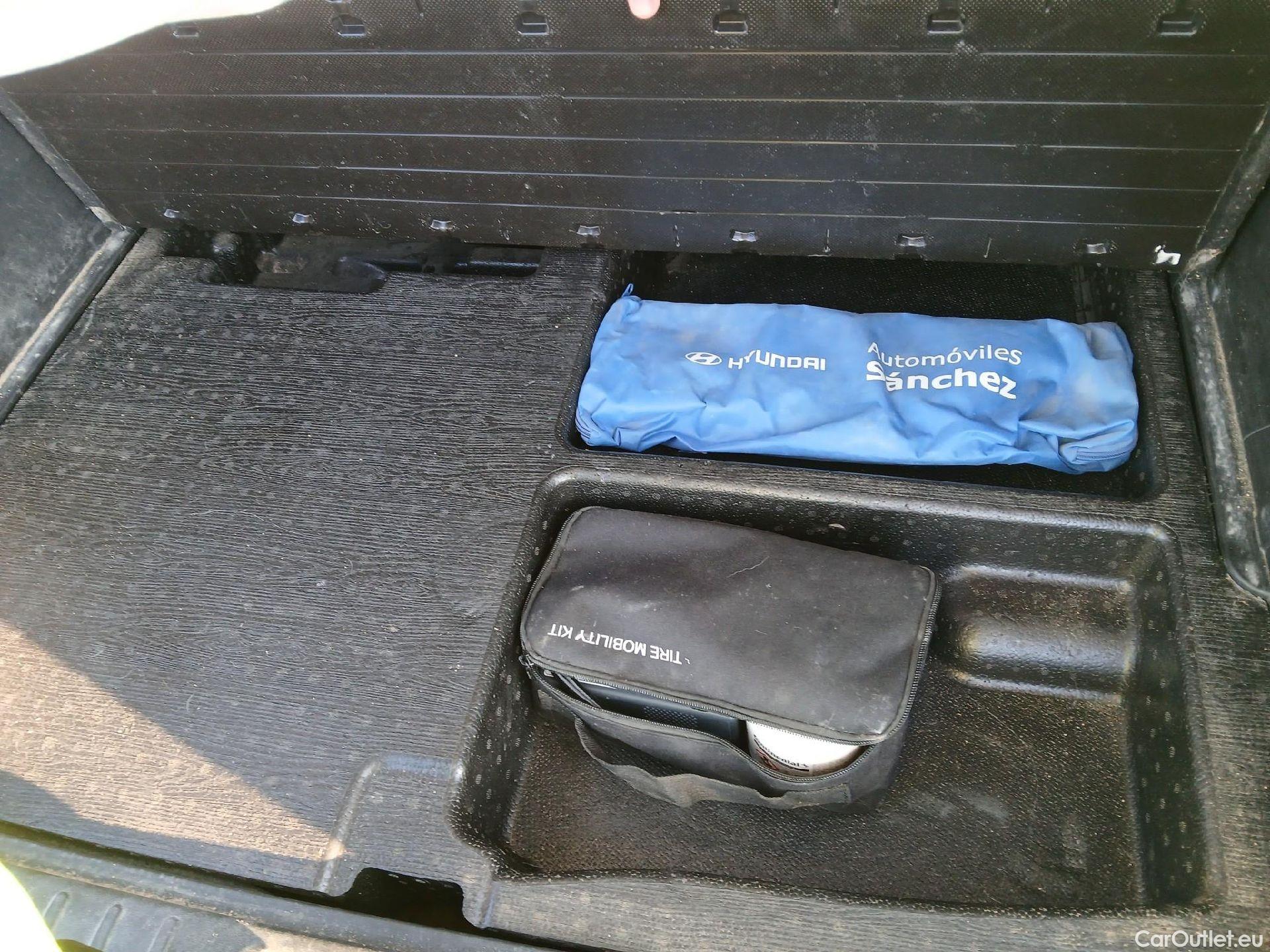  Hyundai  Tucson HYUNDAI  / 2020 / 5P / todoterreno 1.6 TGDI PHEV 195kW Style Auto 4x4 #12