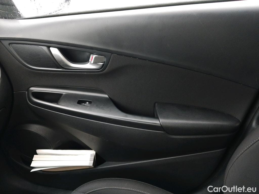  Hyundai  Konna HYUNDAI Kona / 2020 / 5P / todoterreno 1.6 GDI HEV Maxx DCT #26