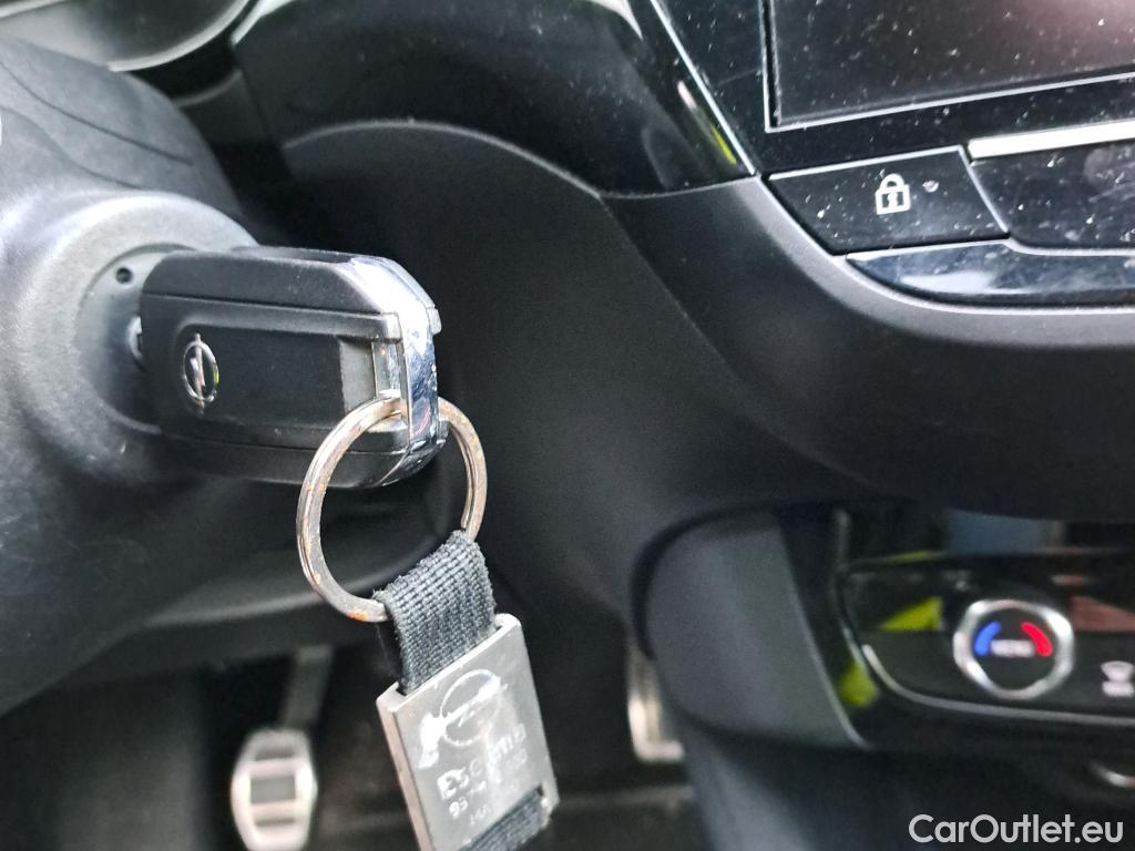  Opel  Corsa OPEL  / 2019 / 5P / berlina con portón 1.2T XHL 74kW (100CV) GS-Line + #20