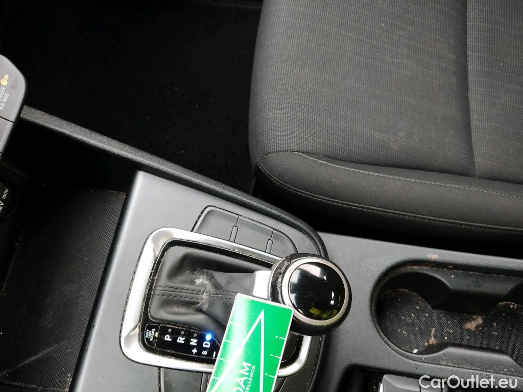  Hyundai  Konna HYUNDAI Kona / 2020 / 5P / todoterreno 1.6 GDI HEV Maxx DCT #5