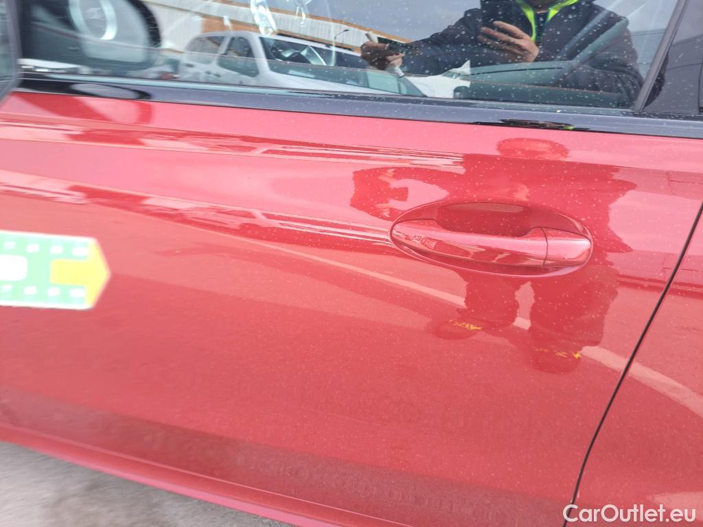  Mercedes  B-Klasse MERCEDES-BENZ Clase B / 2019 / 5P / monovolumen compacto B 200 #17