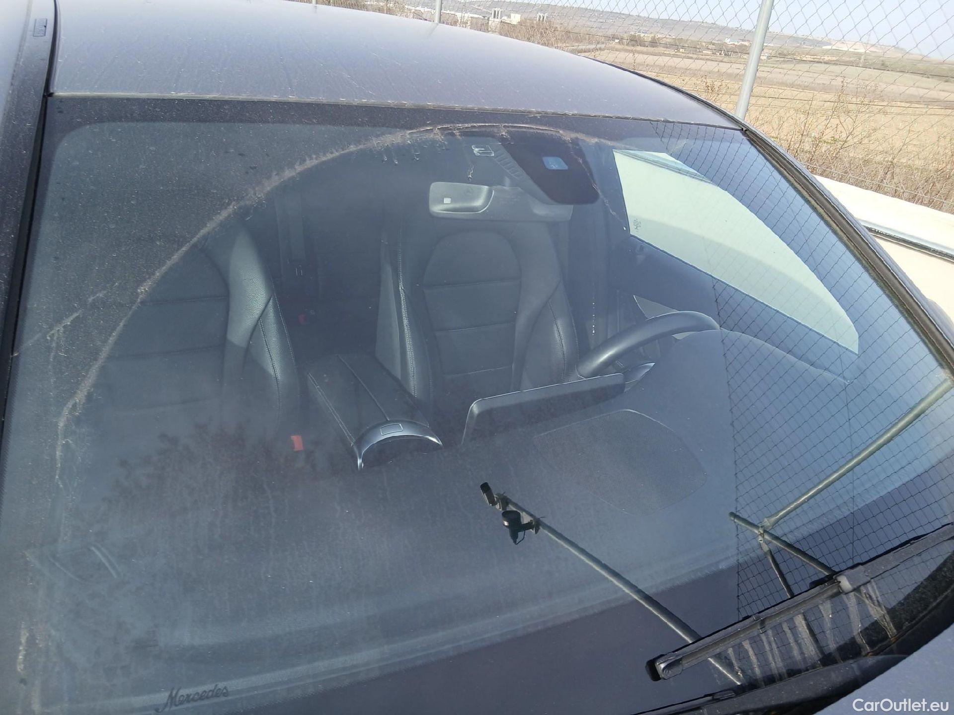  Mercedes  G-Klasee MERCEDES-BENZ GLC Coupé / 2019 / 5P / coupé GLC 220 d 4MATIC #2