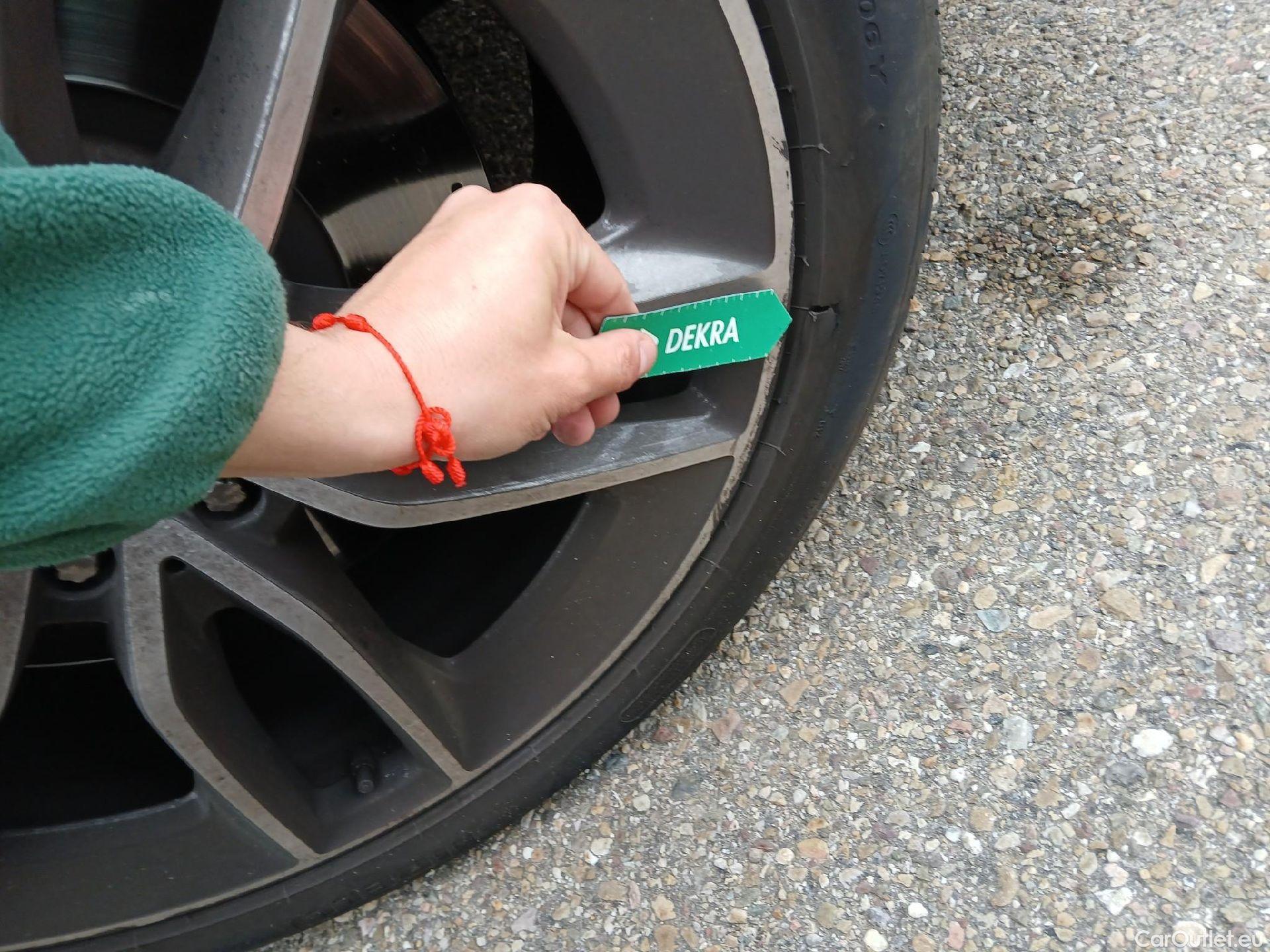  Mercedes  G-Klasee MERCEDES-BENZ GLE Coupé / 2020 / 5P / todoterreno GLE 350 d 4MATIC #3