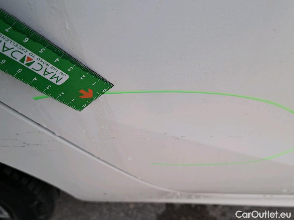  Opel  Corsa OPEL  / 2019 / 5P / berlina con portón 1.2T XHL 74kW (100CV) GS-Line + #22