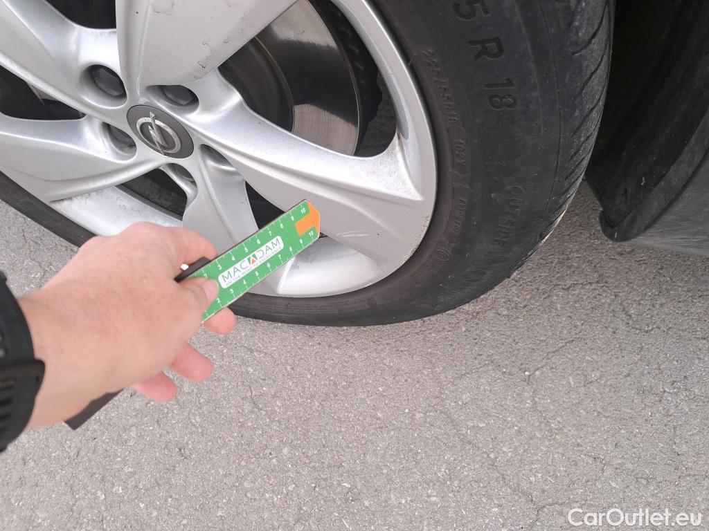  Opel   Grandland X OPEL PHEV / 2017 / 5P / todoterreno 1.6 Turbo Edition Auto 4x2 #22