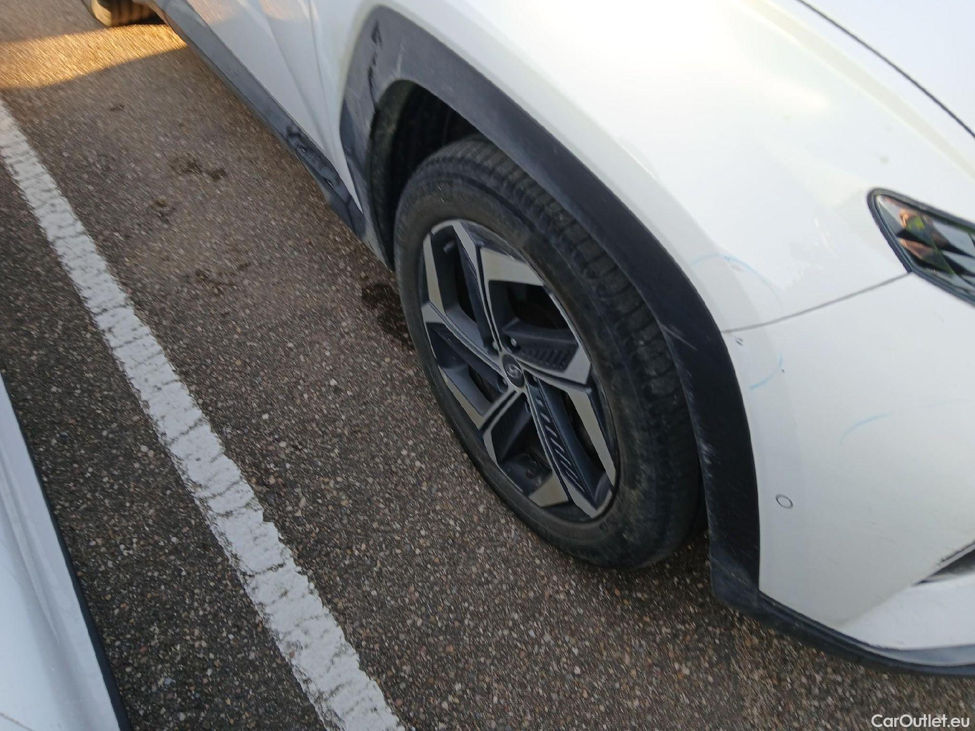  Hyundai  Tucson HYUNDAI  / 2020 / 5P / todoterreno 1.6 TGDI PHEV 195kW Style Auto 4x4 #37