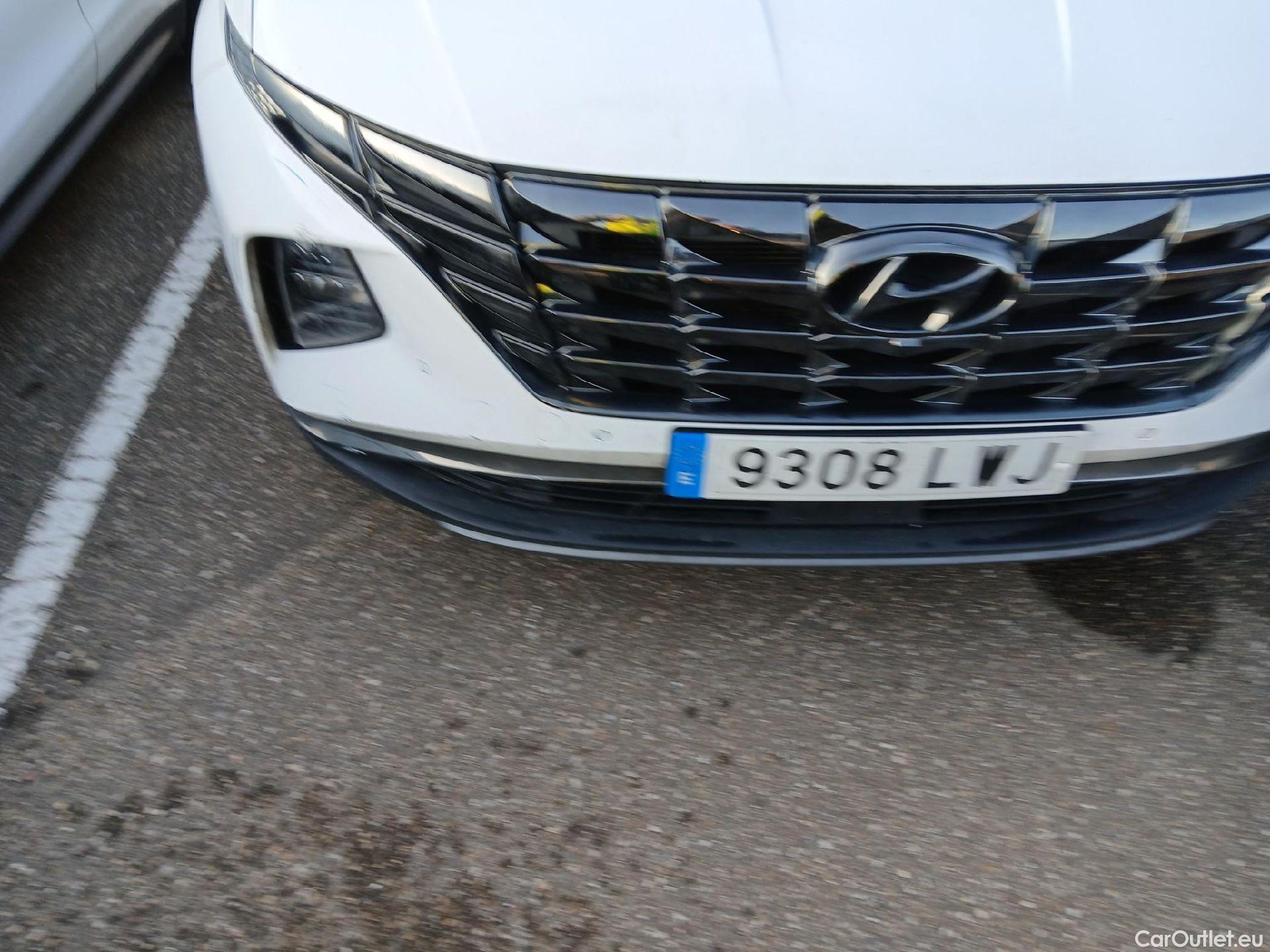  Hyundai  Tucson HYUNDAI  / 2020 / 5P / todoterreno 1.6 TGDI PHEV 195kW Style Auto 4x4 #19