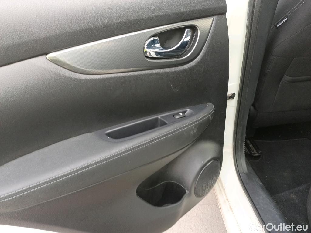  Nissan  Qashqai NISSAN  / 2017 / 5P / todoterreno dCi 150CV (110kW) N-CONNECTA (AC) #14