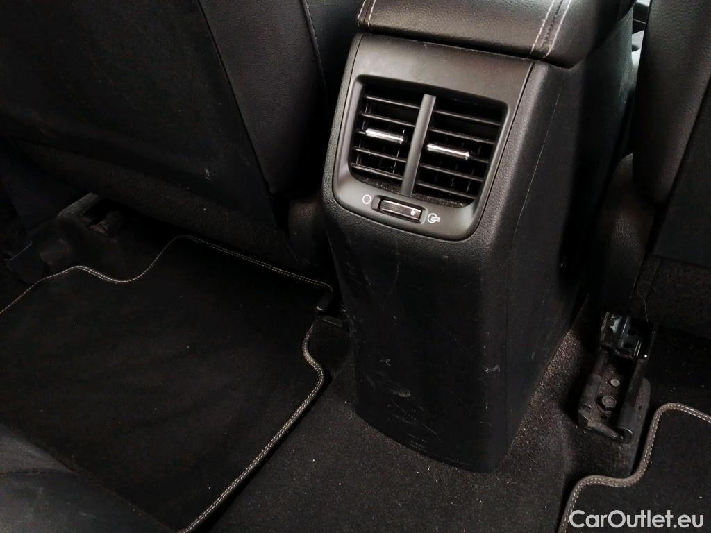  KIA  Niro KIA  / 2019 / 5P / crossover 1.6 GDi HEV 104kW (141CV) Drive #3