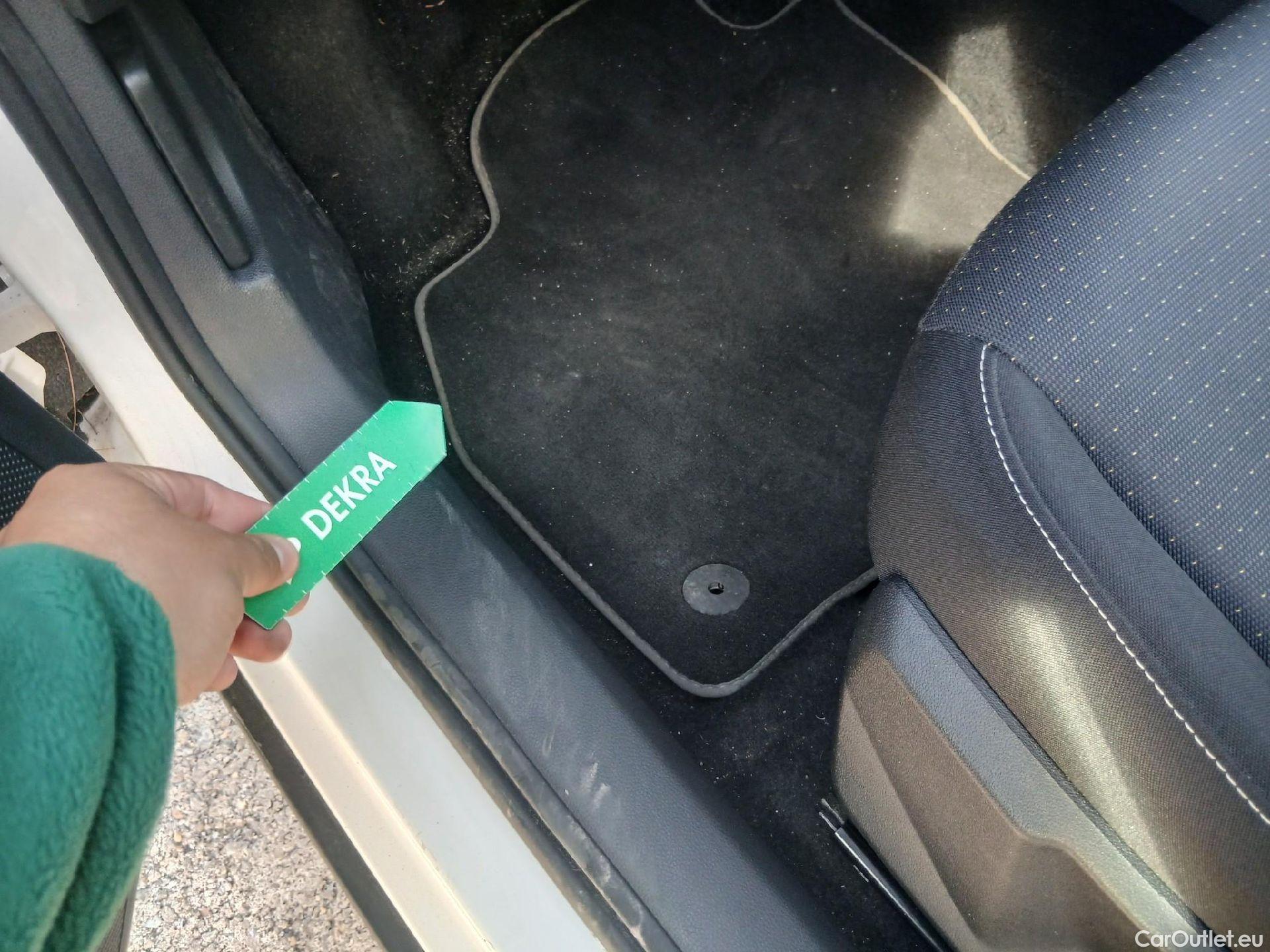  Seat  Arona SEAT  / 2021 / 5P / todoterreno 1.0 TSI 81kW (110CV) Style Plus(SP) #2