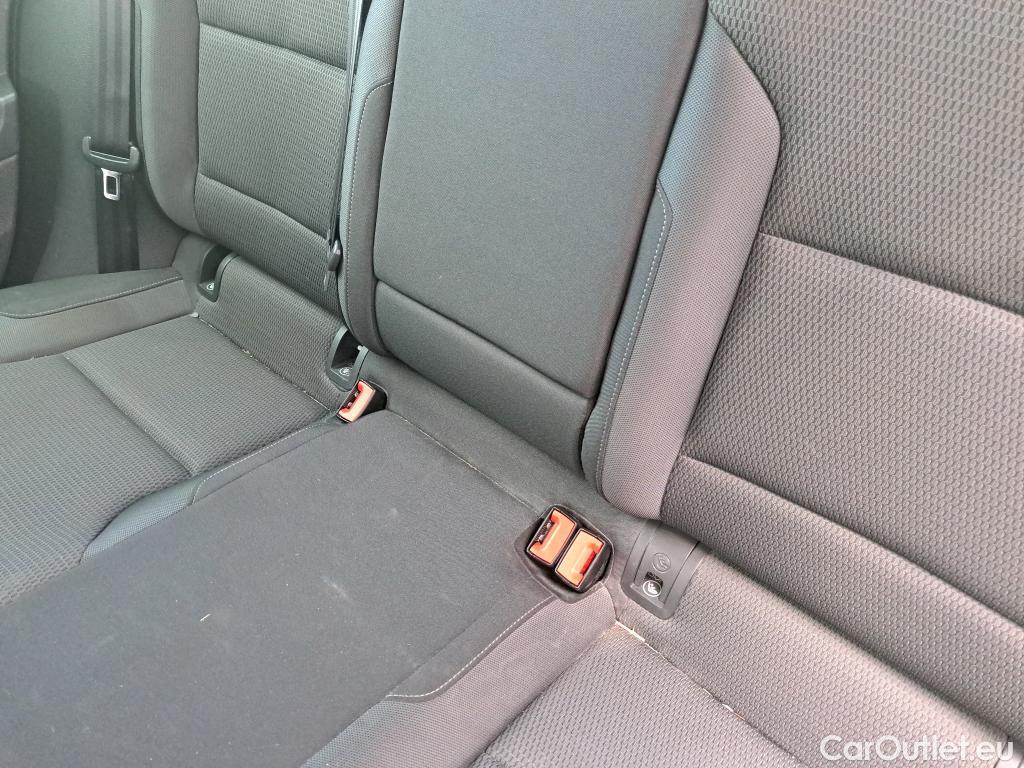  Volkswagen  Golf  VOLKSWAGEN / 2016 / 5P / berlina con portón Advance 1.5 TSI EVO 96kW (130CV) DSG #22