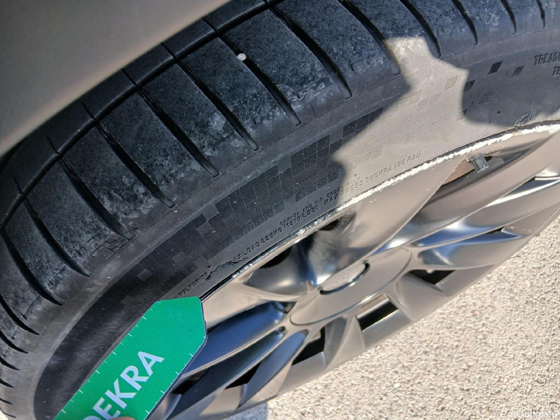  Tesla  Model Y TESLA  / 2020 / 5P / todoterreno Gran Autonomía 4WD #16