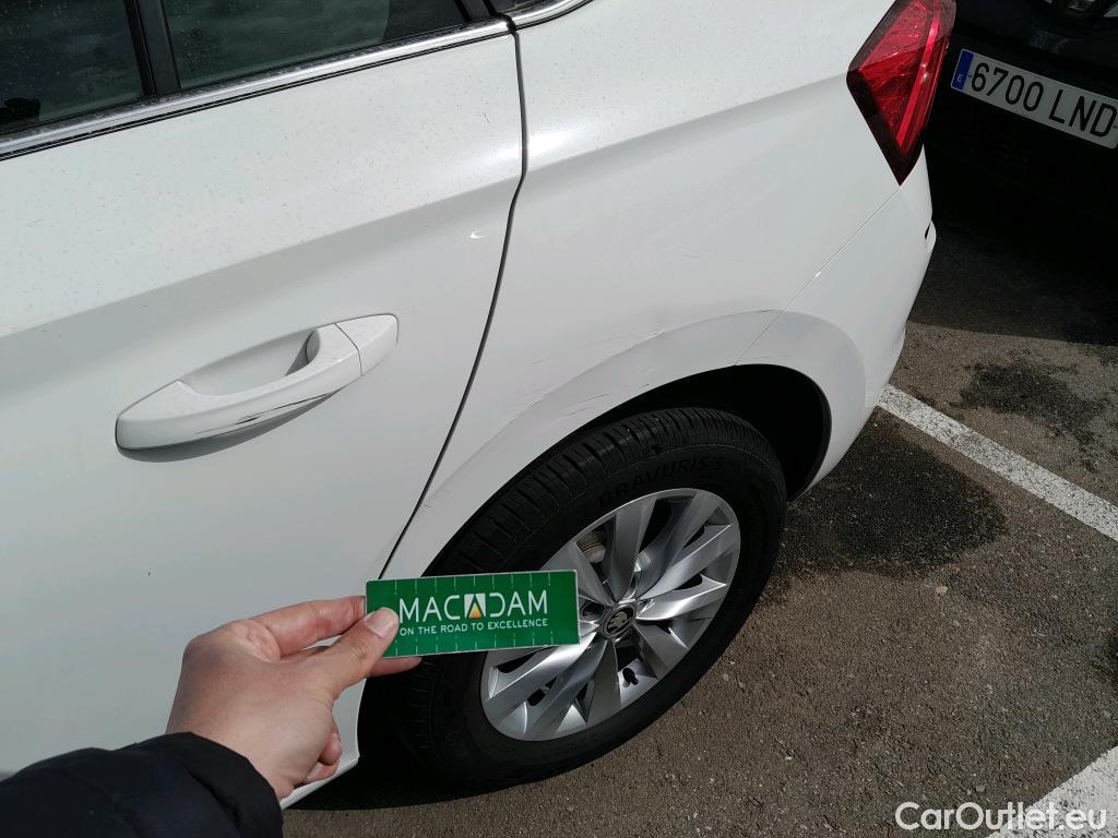  Skoda  KAMIQ SKODA  1.0 TSI 81kW (110CV) DSG Ambition #3