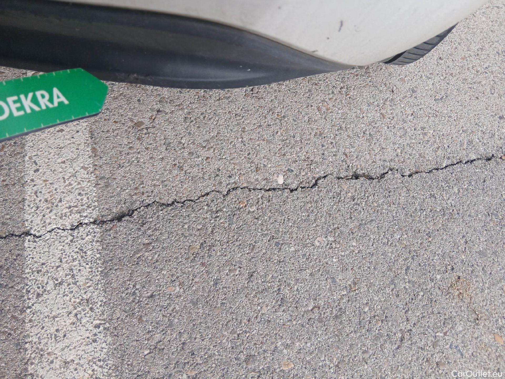  Land Rover  Discovery SEAT Nuevo León / 2020 / 5P / berlina con portón 2.0 TDI 85kW S&S Style Go (AC3) #41