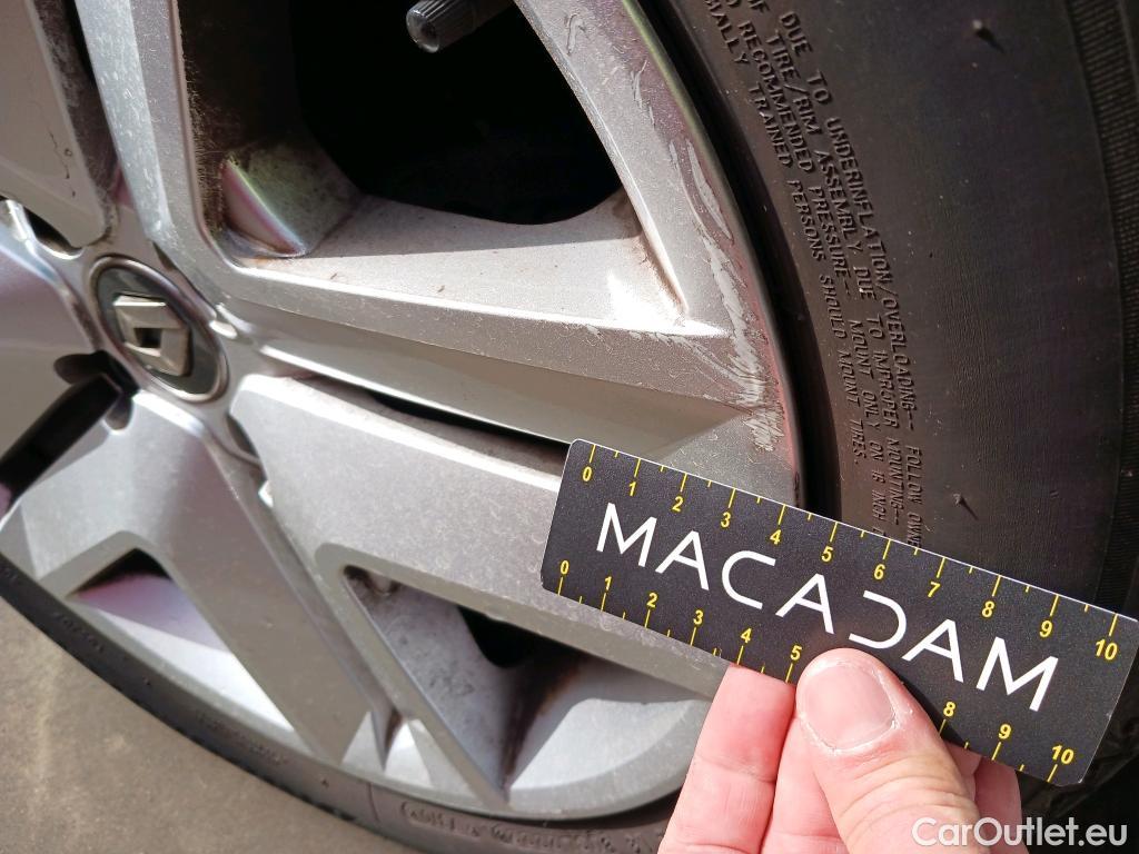  Renault  Clio RENAULT  / 2019 / 5P / berlina con portón Intens TCe 74 kW (100CV) GLP #12