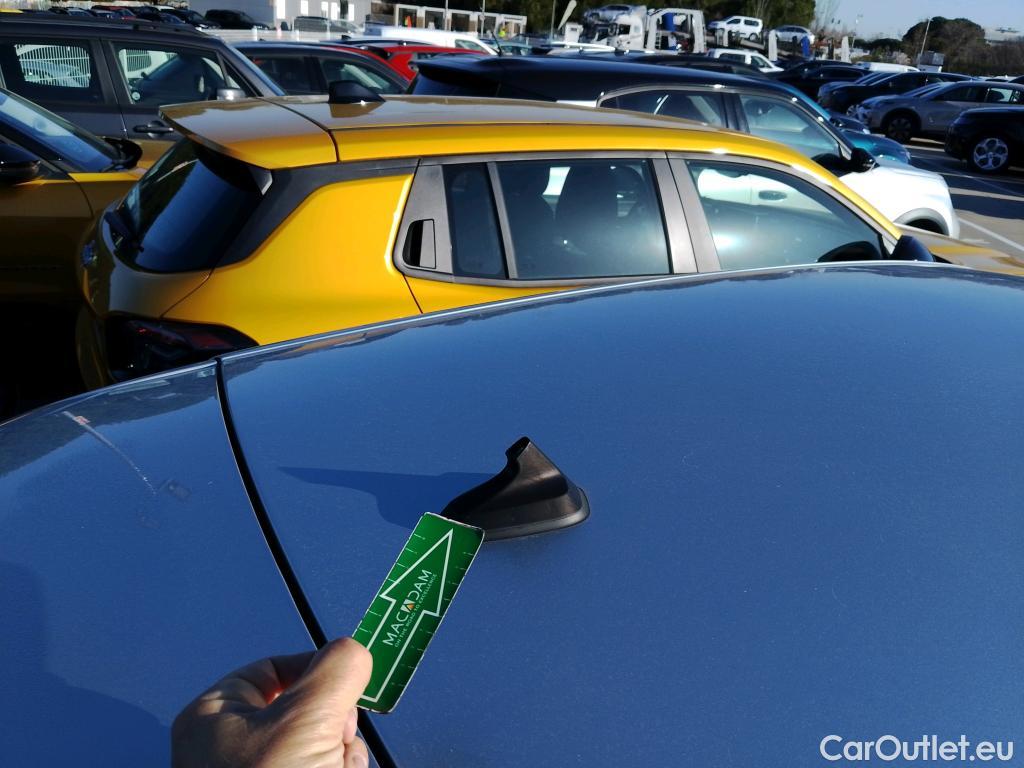  Renault  Megane RENAULT Mégane / 2020 / 5P / berlina con portón Equilibre Blue dCi 85 kW (115CV)-SS #10