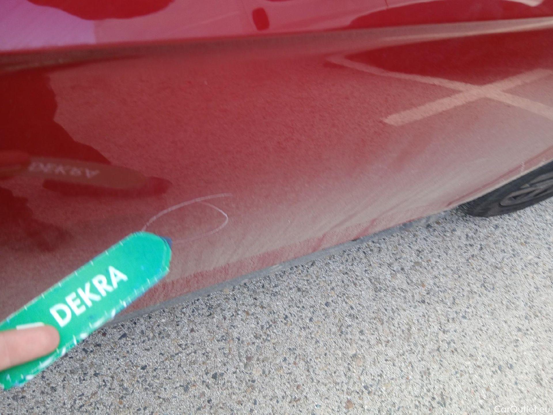  Volkswagen  Polo VOLKSWAGEN  / 2021 / 5P / berlina con portón R-Line 1.0 TSI 70kW (95CV) #25