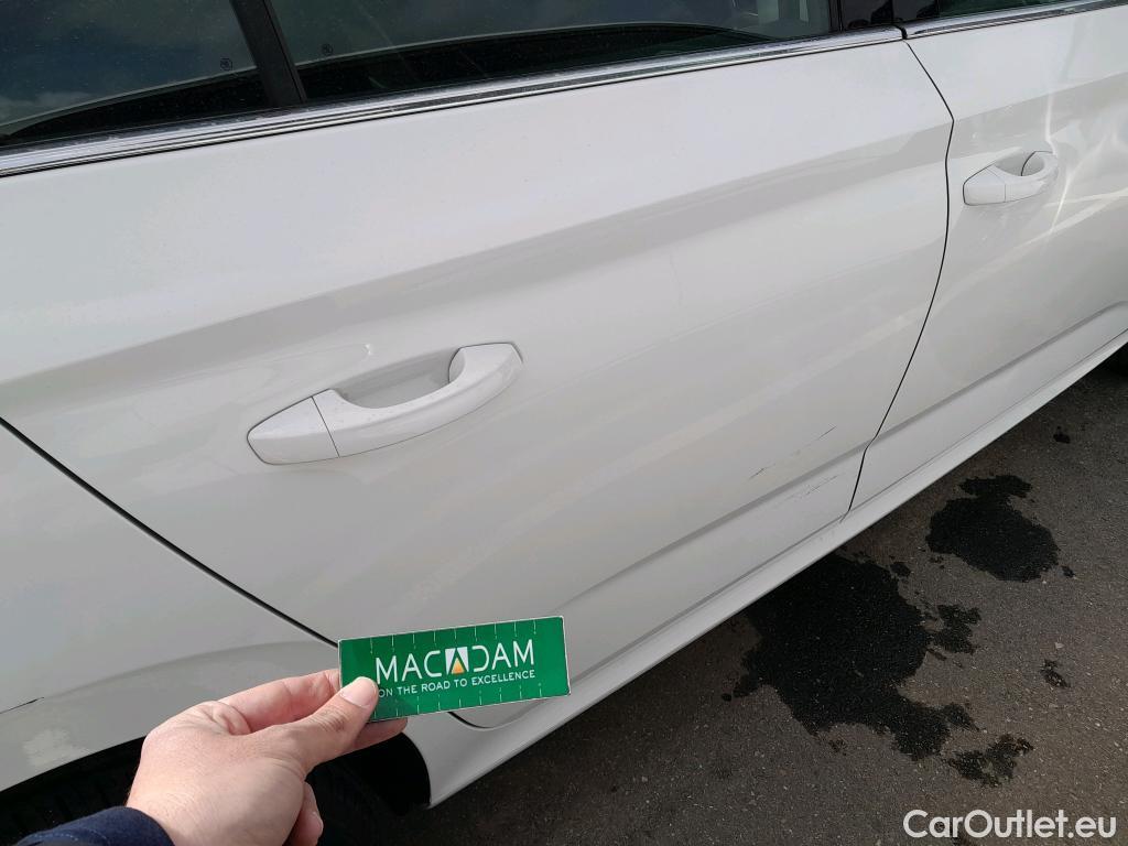  Skoda  KAMIQ SKODA  1.0 TSI 81kW (110CV) DSG Ambition #15