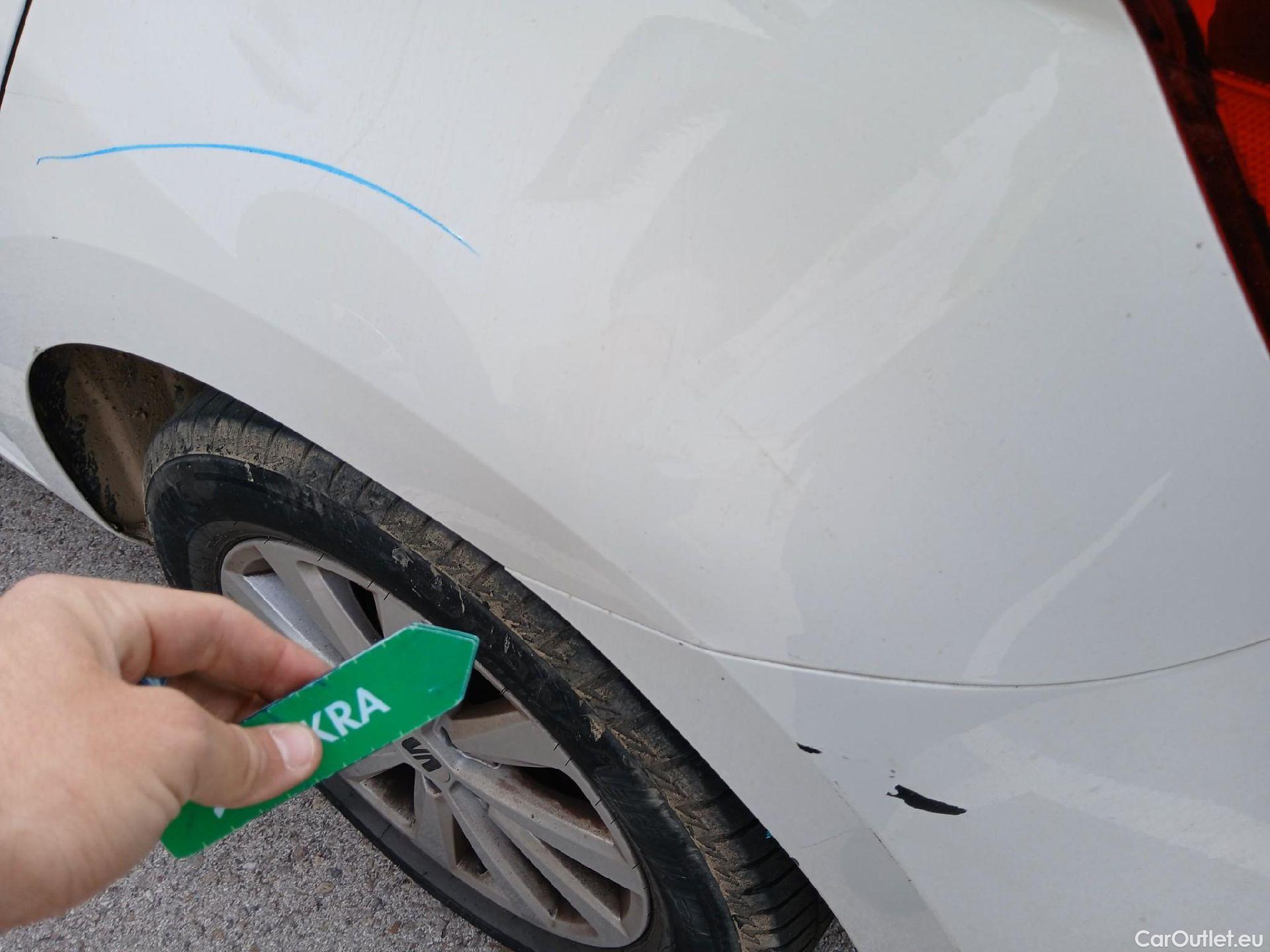  Seat  Ibiza SEAT  / 2017 / 5P / berlina con portón 1.0 TSI 81kW (110CV) Style Plus(SP) #17