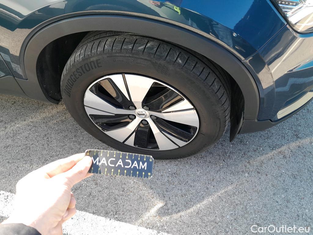  Volvo  XC 40 VOLVO XC40 / 2017 / 5P / todoterreno 1.5 T4 Twin Recharge Inscription Ex Auto #3