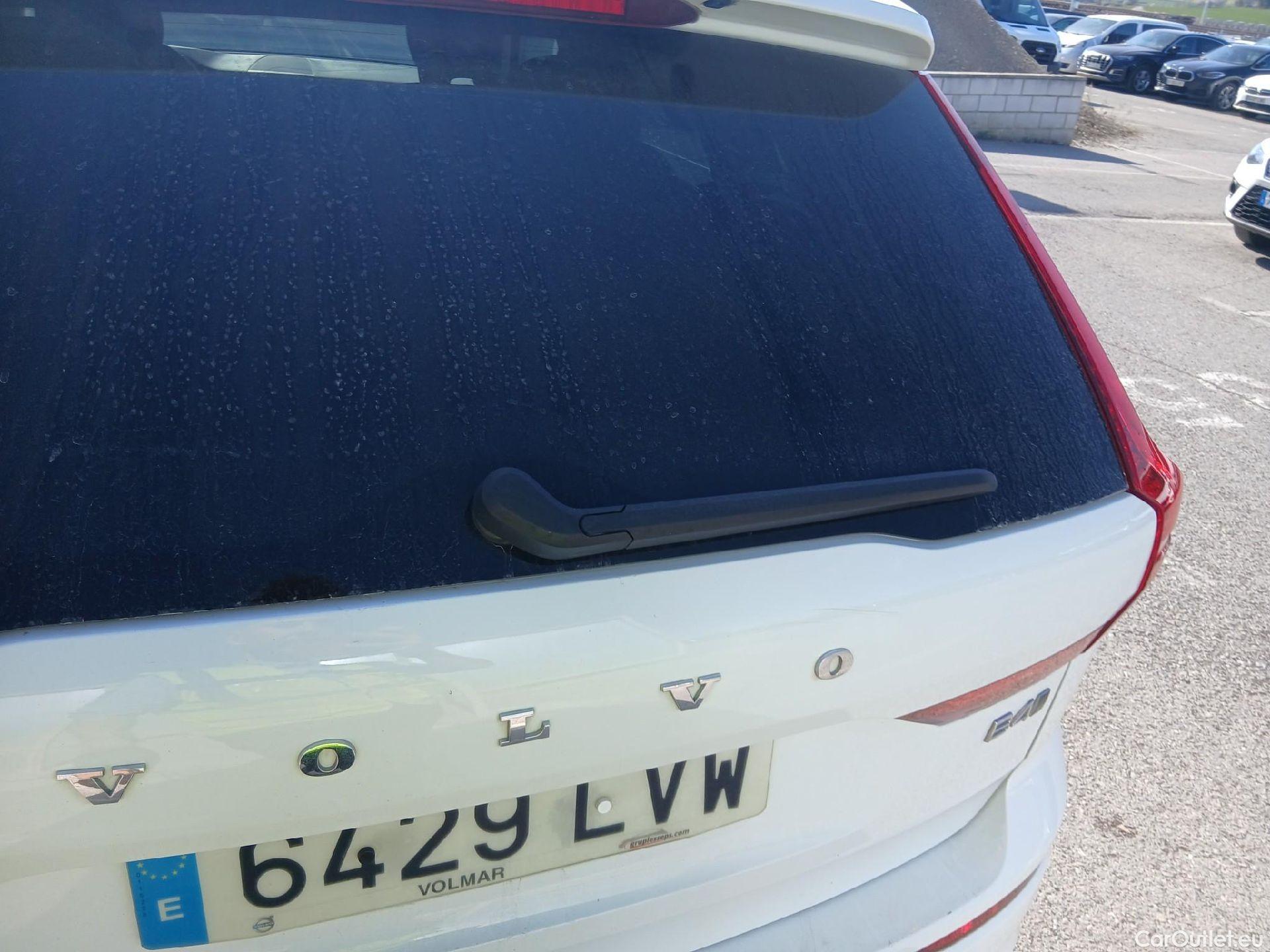  Volvo  XC60 VOLVO  / 2017 / 5P / todoterreno 2.0 B4 D AWD Momentum Pro Auto #17